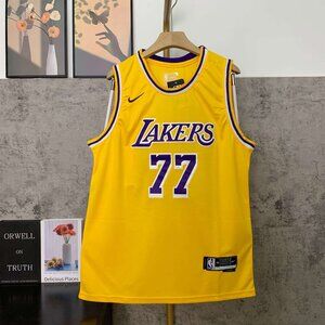 Nike Los Angeles Lakers jersey size 77 men's size L